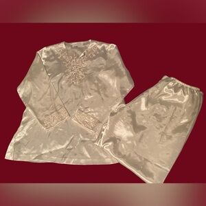 Oscar de la Renta Cream Embroidered Satin Pajama Set, Women’s Size Large